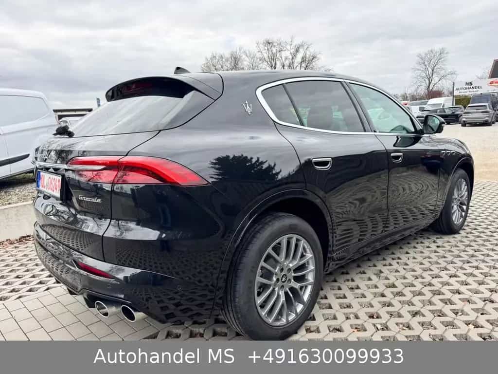 Maserati Grecale 2.0 MHEV GT Auto 4WD 05/2025-photo-11