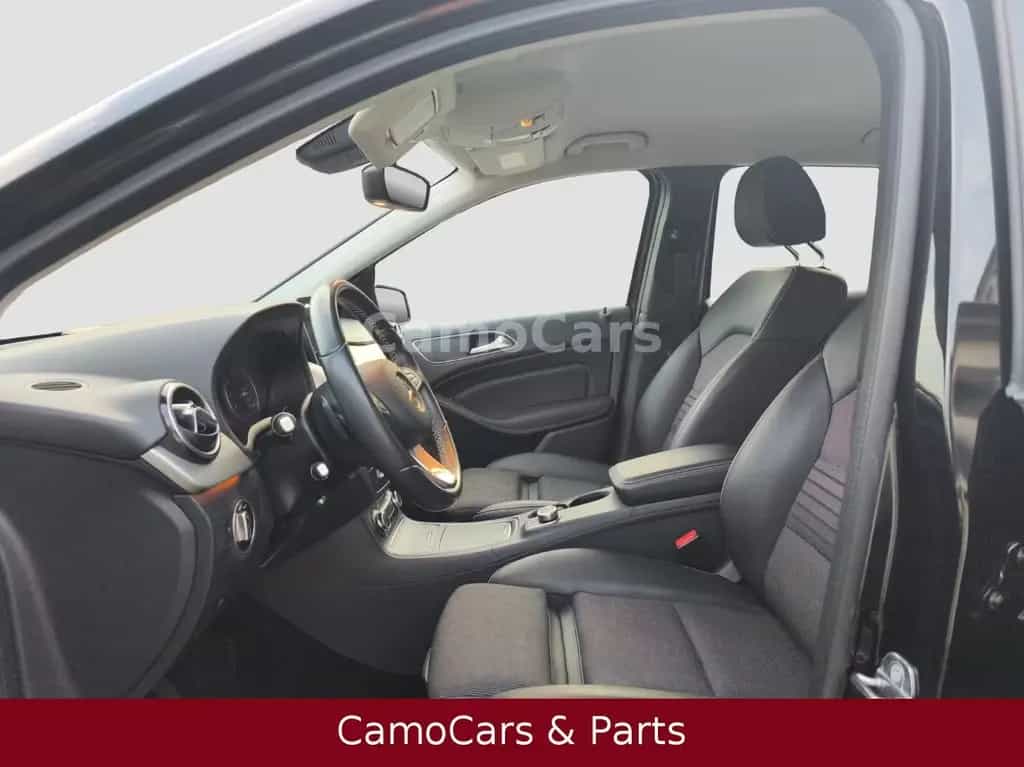 Mercedes-Benz B 220 B 4Matic Urban Style Edition Navi Tempomat 01/2019-photo-12