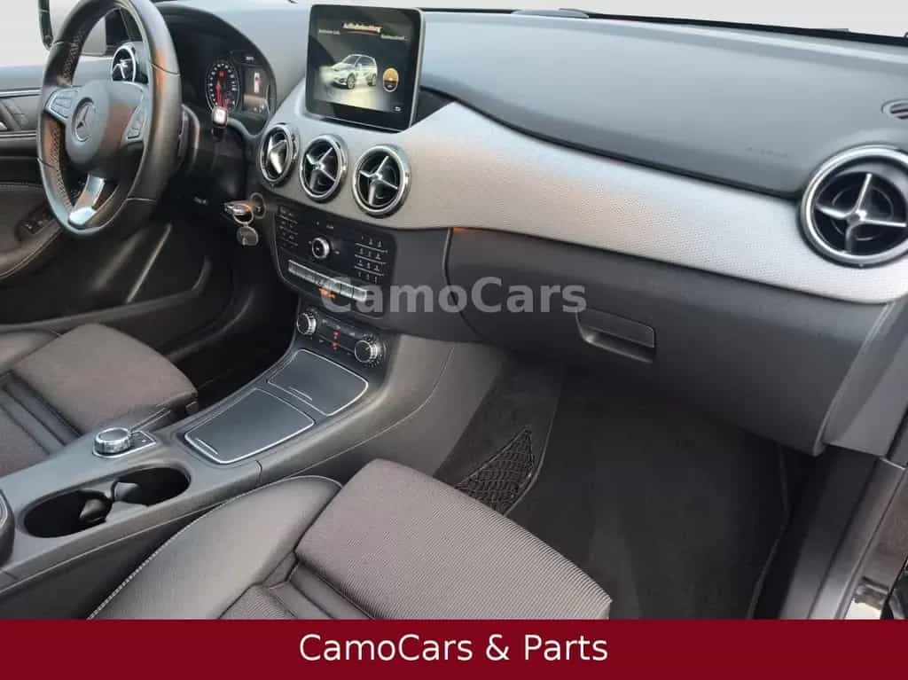 Mercedes-Benz B 220 B 4Matic Urban Style Edition Navi Tempomat 01/2019-photo-9