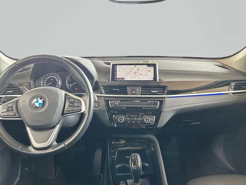 BMW X1 sDrive 18d SportLine+Panodach+LED+HIFI+DAB+ 08/2021-photo-14
