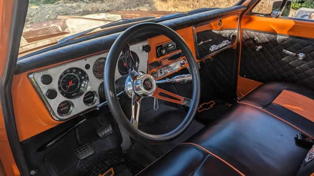 Chevrolet C-10 Pickup im Traumzustand mit Historie 08/1968-photo-5