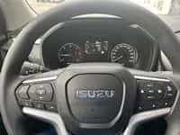 Isuzu D-Max Space Cab LS AT + Häckselaufbau + null-photo-13