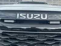 Isuzu D-Max Space Cab LS AT + Häckselaufbau + null-photo-24
