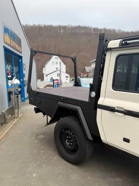 INEOS Grenadier Chassis Cab mit Pritschenaufbau BEFRISTETER SP.! null-photo-2