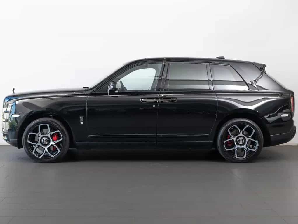 Rolls-Royce Cullinan Black Badge *NEW PRICE 09/2021-photo-1