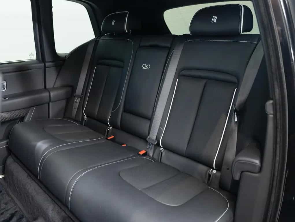 Rolls-Royce Cullinan Black Badge *NEW PRICE 09/2021-photo-11