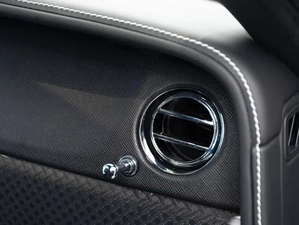 Rolls-Royce Cullinan Black Badge *NEW PRICE 09/2021-photo-16