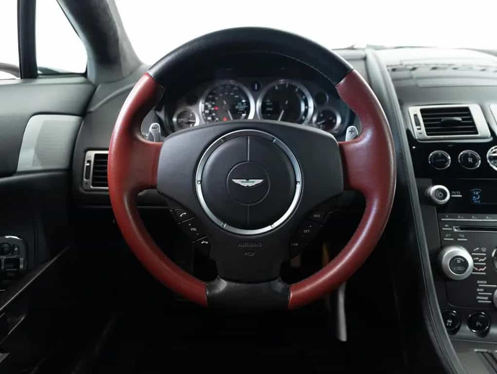 Aston Martin V8 Vantage 4.7l Sportshift, EU, service history 03/2010-photo-10