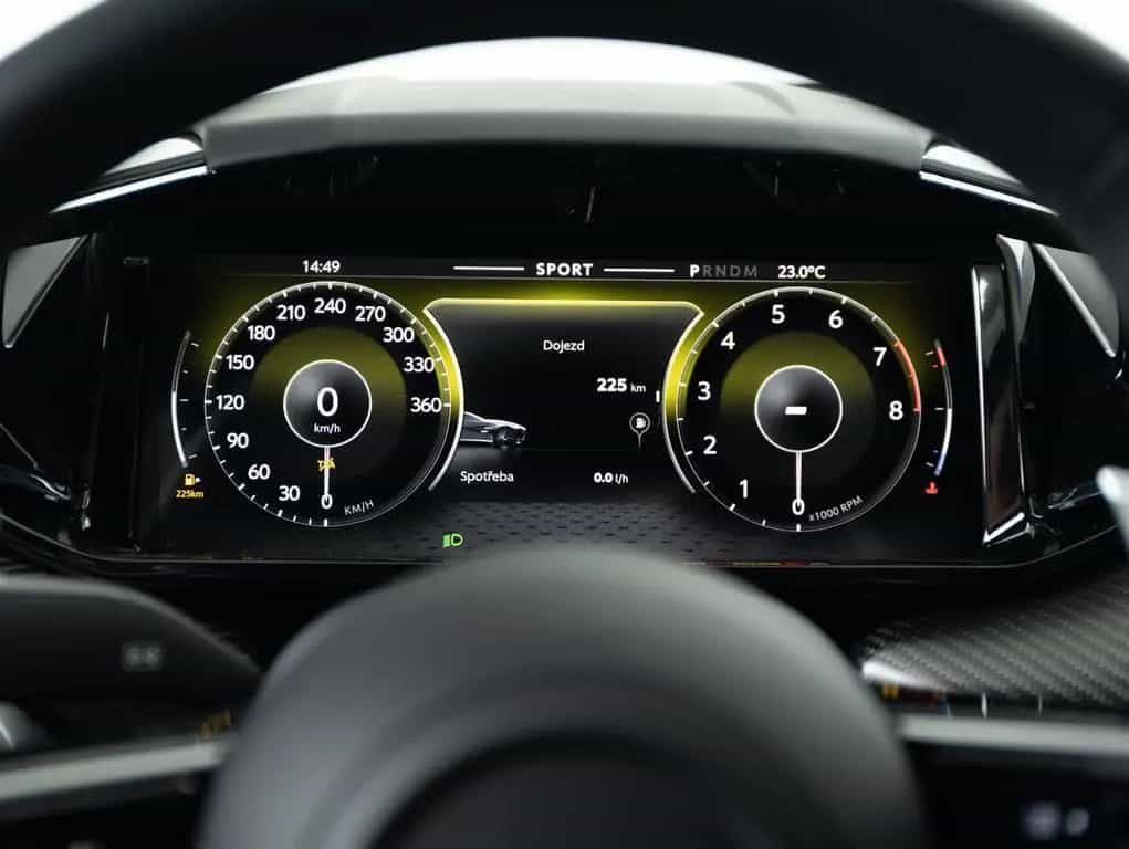 Aston Martin Vantage 25MY, 490kw 01/2025-photo-15
