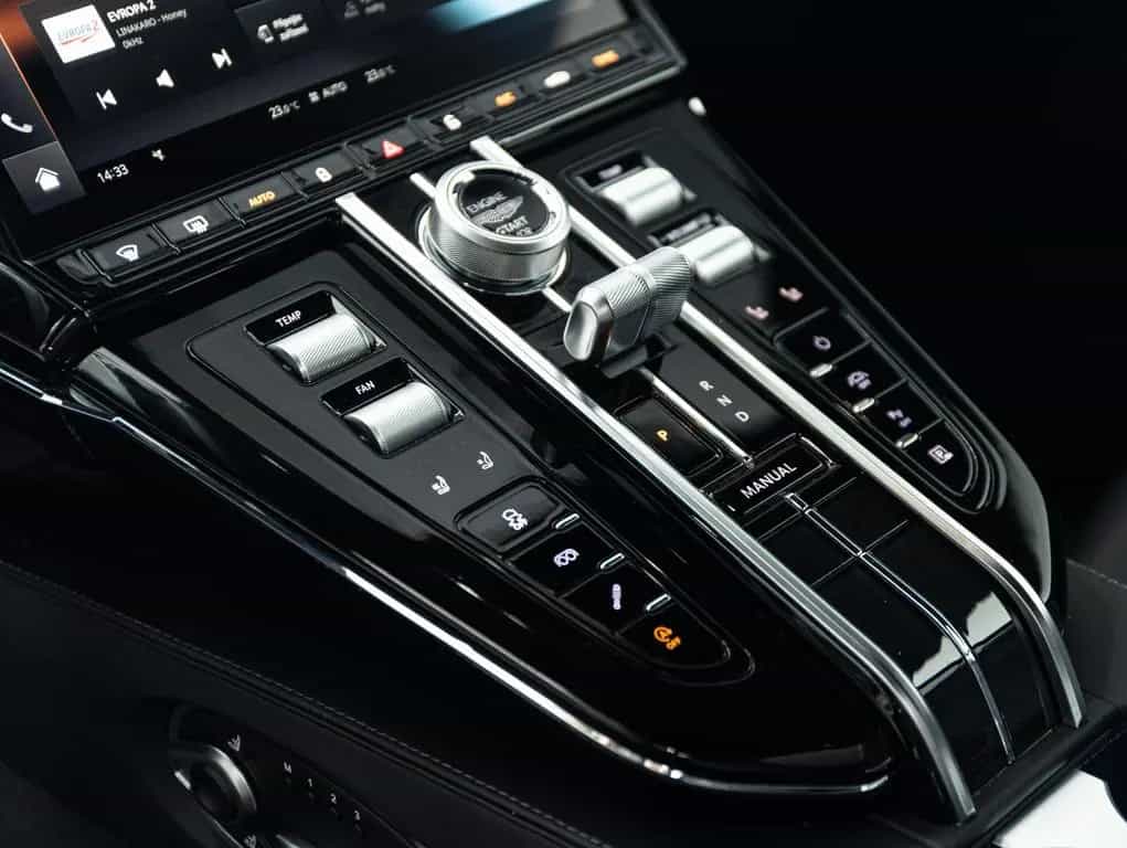 Aston Martin Vantage 25MY, 490kw 01/2025-photo-16