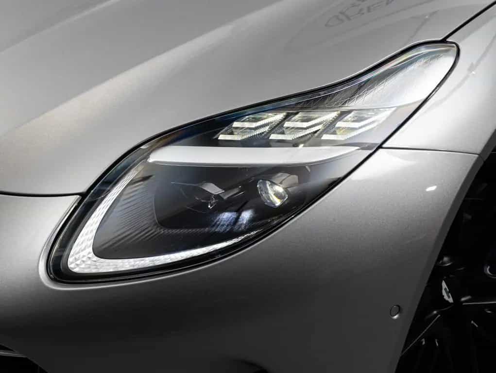 Aston Martin DB12 4.0 V8, 25MY, PPF 04/2025-photo-4