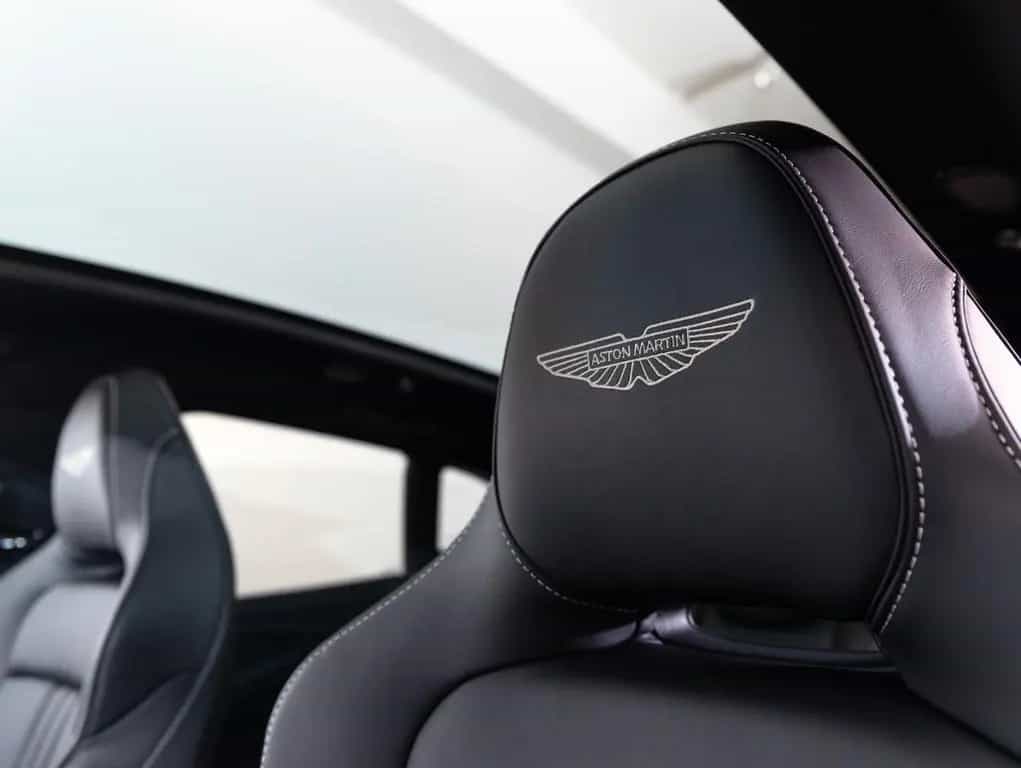 Aston Martin DBX707 25MY, B&W, PPF 01/2025-photo-14