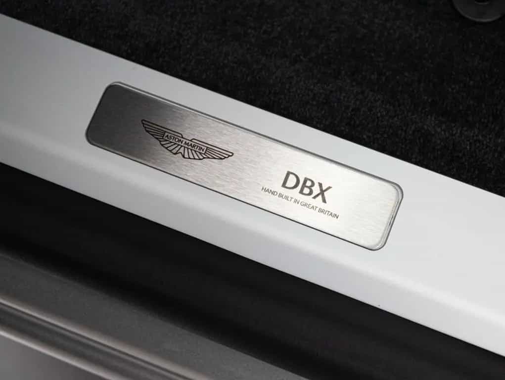 Aston Martin DBX707 25MY, B&W, PPF 01/2025-photo-19
