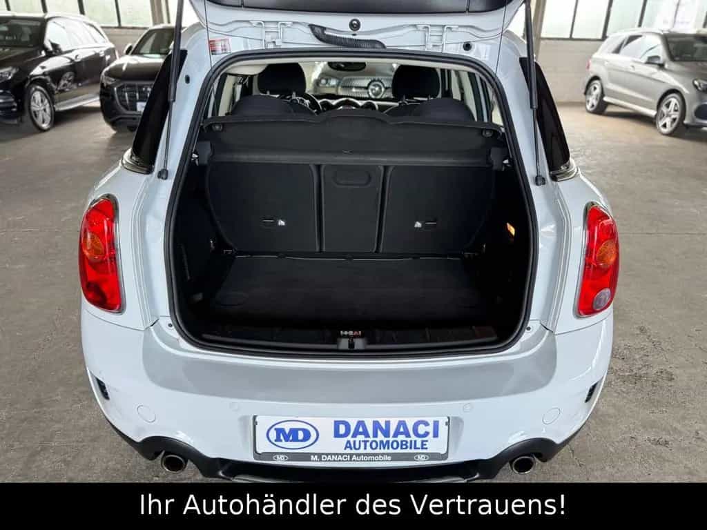 MINI Cooper S Countryman Cooper S*Pano*Xenon*NAVI*PTS 02/2015-photo-19