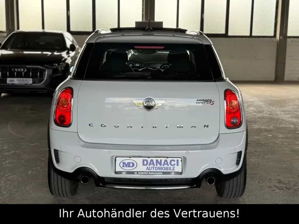 MINI Cooper S Countryman Cooper S*Pano*Xenon*NAVI*PTS 02/2015-photo-5