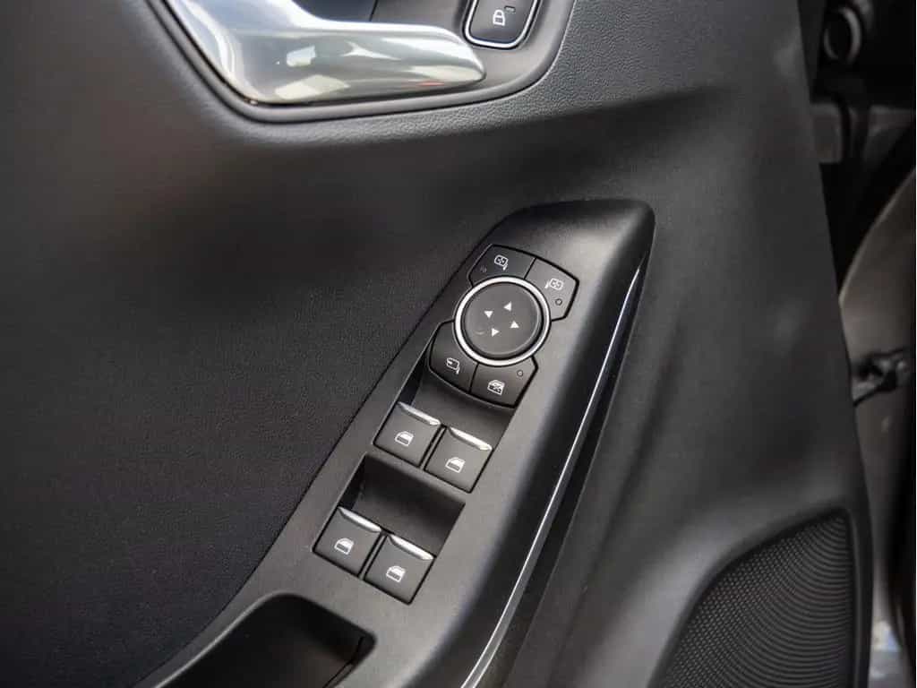 Ford Puma 1.0 EcoBoost Titanium X ACC B&O LED PANO 03/2020-photo-23