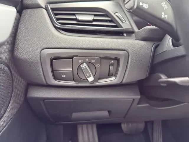 BMW 2 Series 225i Active Tourer 2.0l xDrive Advantage NAV+LED 10/2019-photo-24