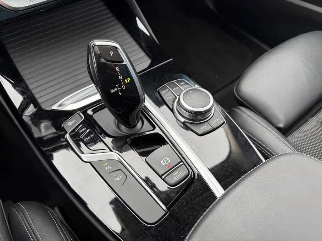 BMW X3 xDrive 20 d Advantage 07/2021-photo-12
