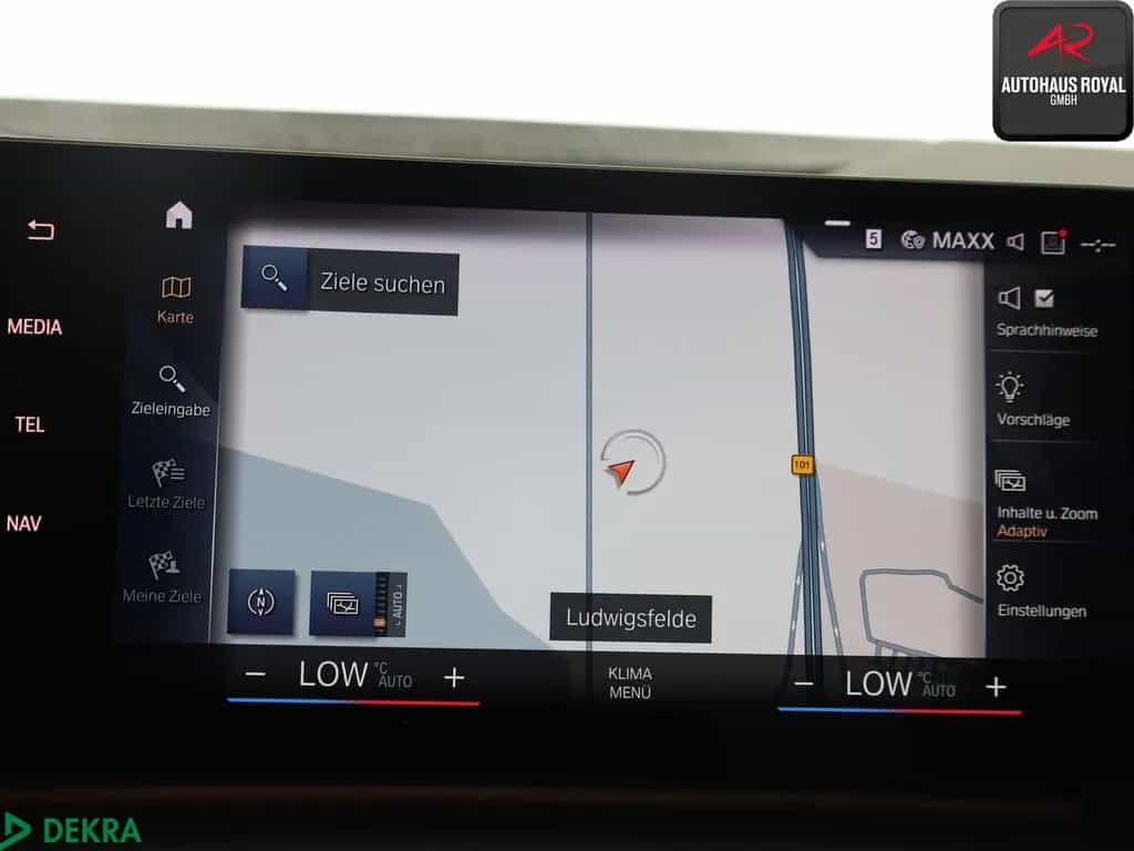 BMW 220 Active Tourer i M SPORT HUD,360GRAD,PANO,ACC 02/2022-photo-12