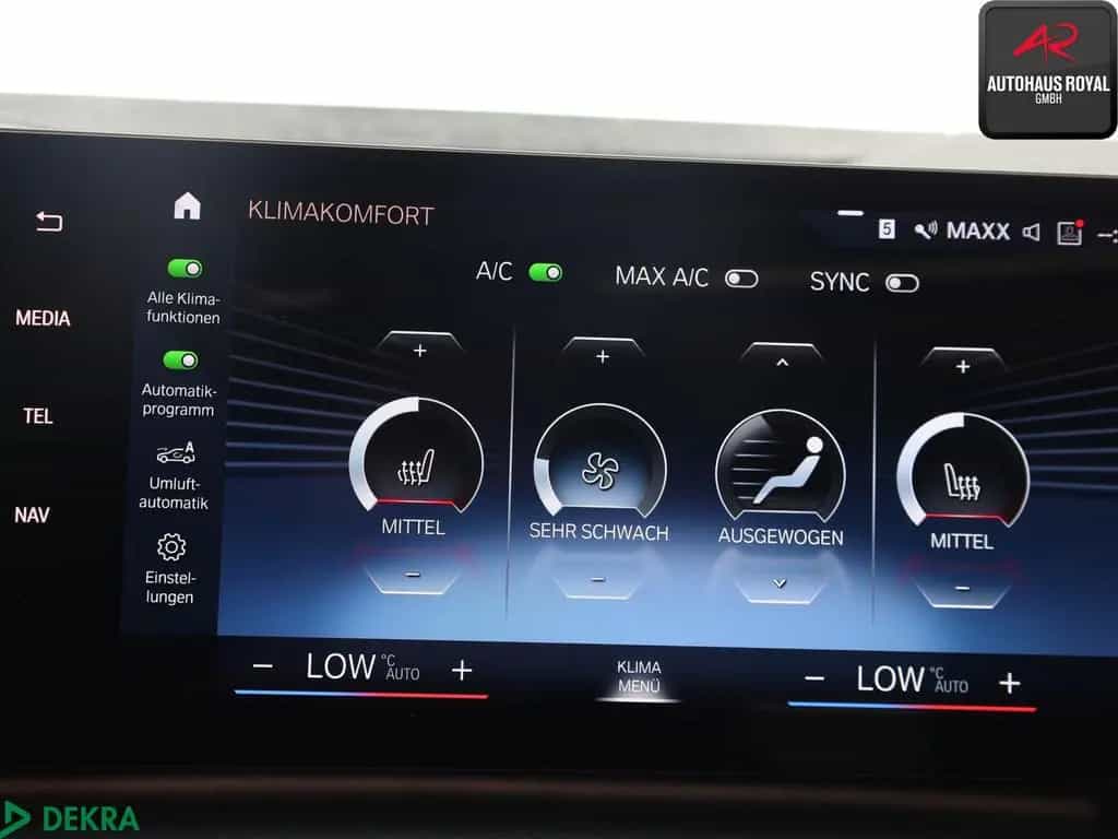 BMW 220 Active Tourer i M SPORT HUD,360GRAD,PANO,ACC 02/2022-photo-14