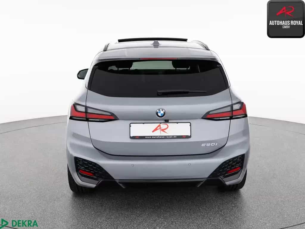 BMW 220 Active Tourer i M SPORT HUD,360GRAD,PANO,ACC 02/2022-photo-3