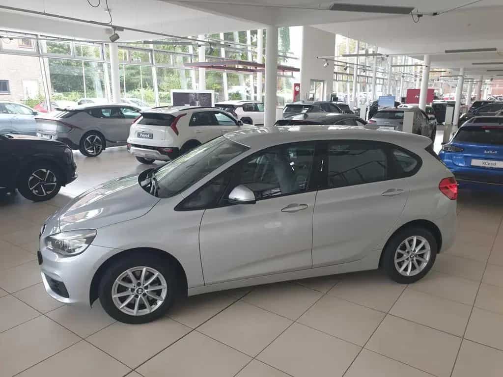 BMW 2 Series 220i Active Tourer AUTOMATIK | NAV | SHZ | 8Fach 03/2016-photo-10