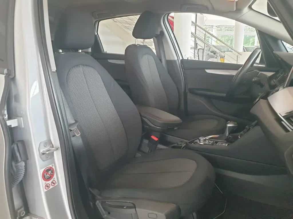 BMW 2 Series 220i Active Tourer AUTOMATIK | NAV | SHZ | 8Fach 03/2016-photo-16