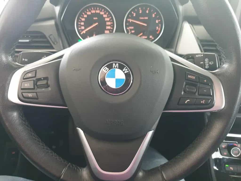 BMW 2 Series 220i Active Tourer AUTOMATIK | NAV | SHZ | 8Fach 03/2016-photo-29