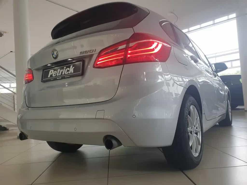 BMW 2 Series 220i Active Tourer AUTOMATIK | NAV | SHZ | 8Fach 03/2016-photo-7