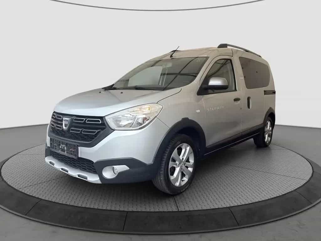 Dacia Dokker Stepway Celebration 1.2 TCE Navi*Kamera*S 07/2017-photo-0