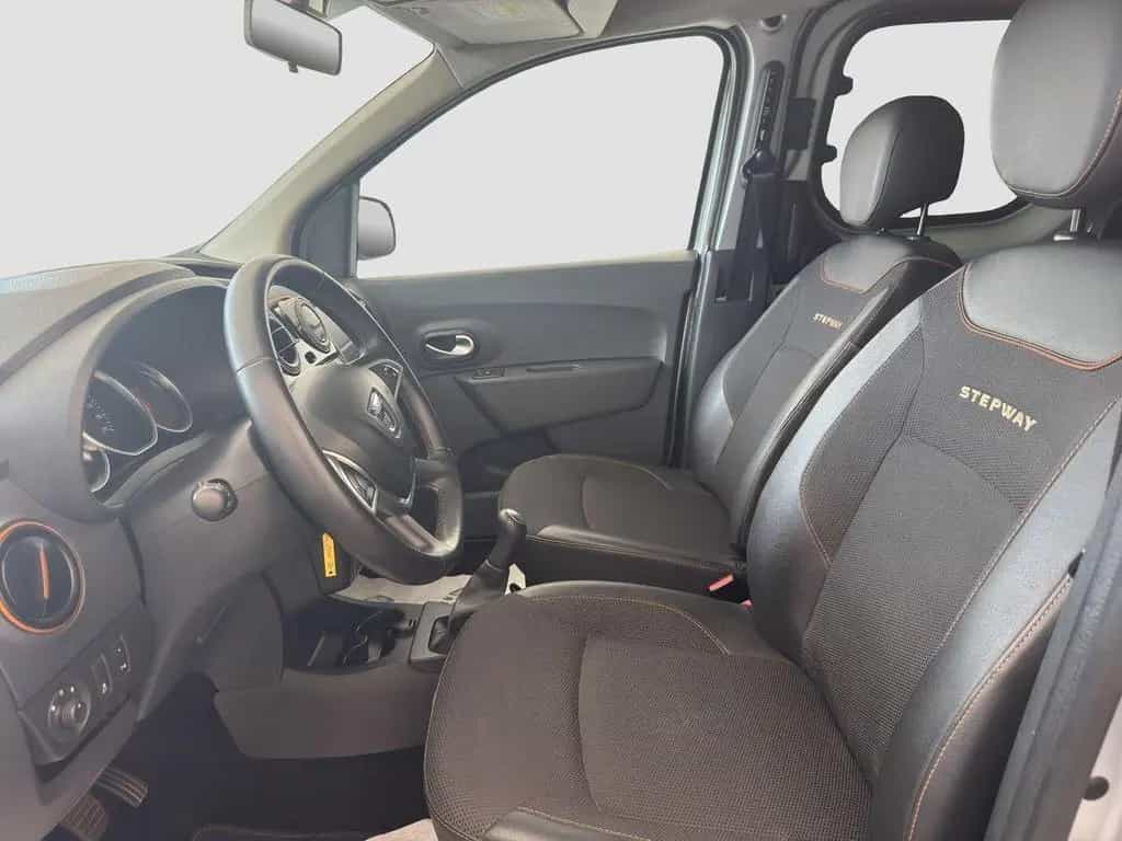 Dacia Dokker Stepway Celebration 1.2 TCE Navi*Kamera*S 07/2017-photo-6