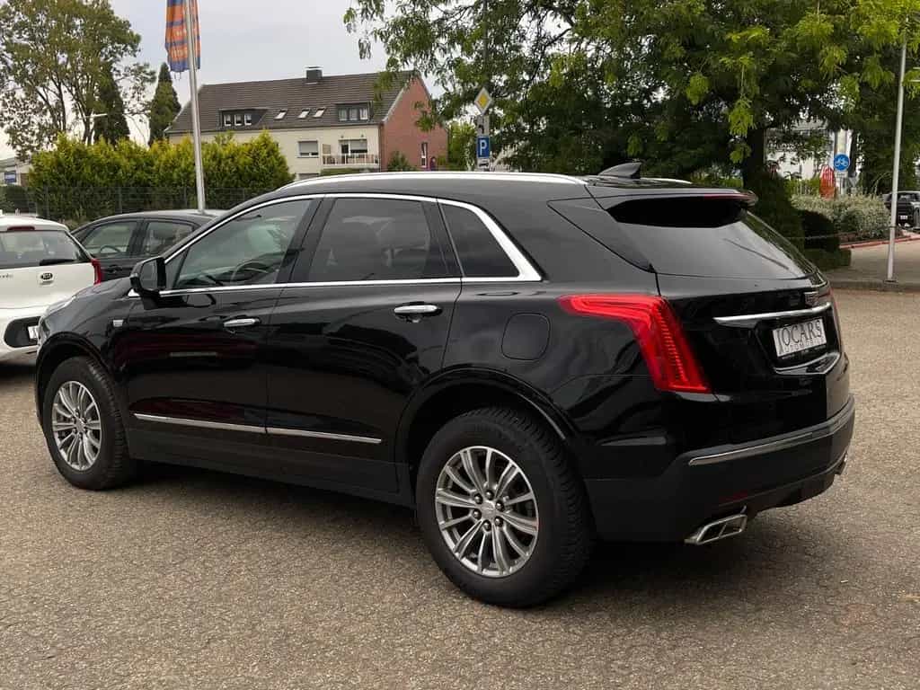 Cadillac XT5 Luxury AWD I CAR-PLAY I BOSE I PANO I AHK-2T 12/2018-photo-4