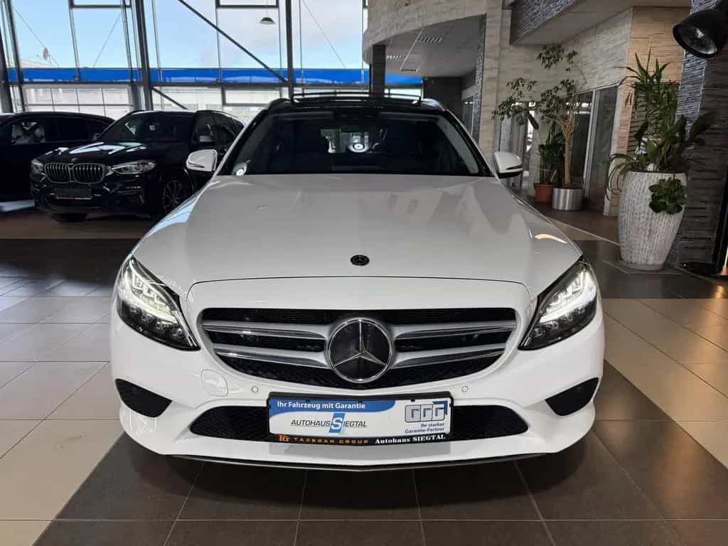 Mercedes-Benz C 200 ACC*SHZ*AHK*Navi*LED*Totwinkel*Pano* 12/2020-photo-1