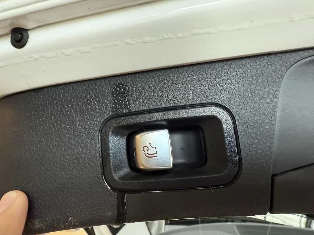 Mercedes-Benz C 200 ACC*SHZ*AHK*Navi*LED*Totwinkel*Pano* 12/2020-photo-8