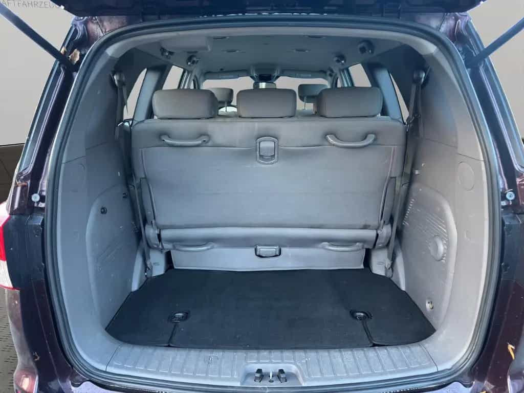 Ssangyong Rodius 2.0 e-XDi 200 Quartz 7-Sitzer AHK 10/2014-photo-12