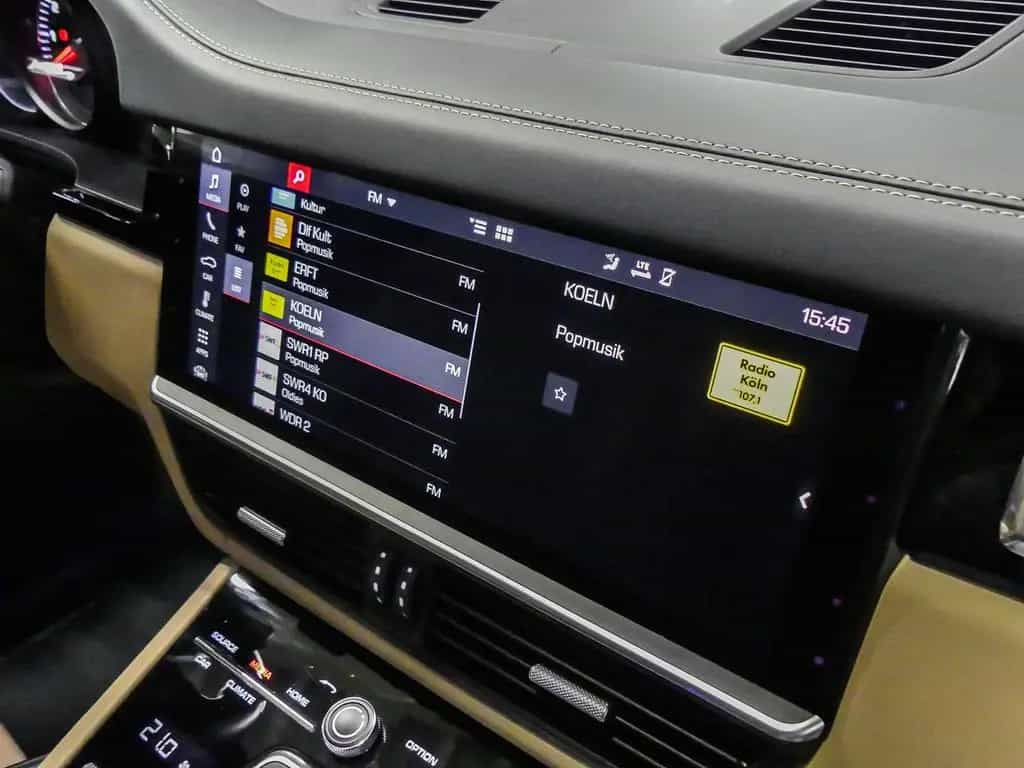 Porsche Cayenne S Luftfederung AD Niveau El. Panodach Na 05/2018-photo-12