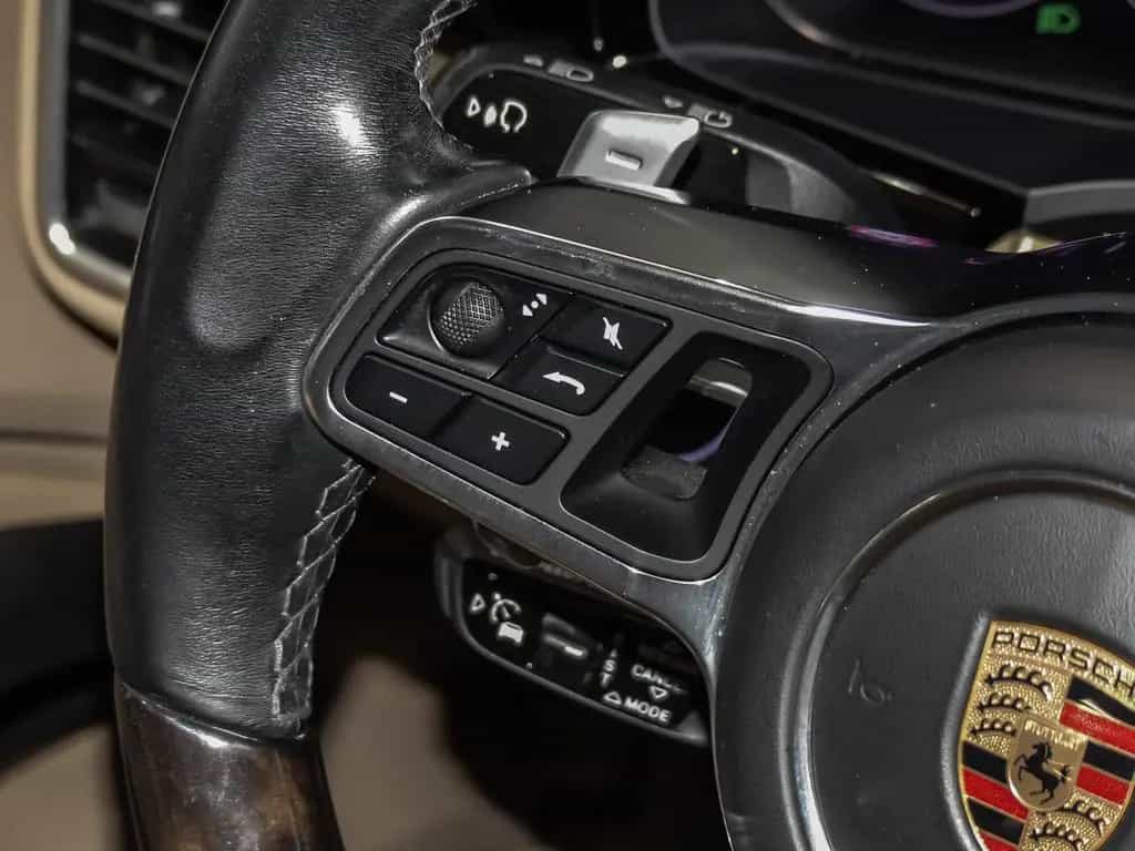 Porsche Cayenne S Luftfederung AD Niveau El. Panodach Na 05/2018-photo-20