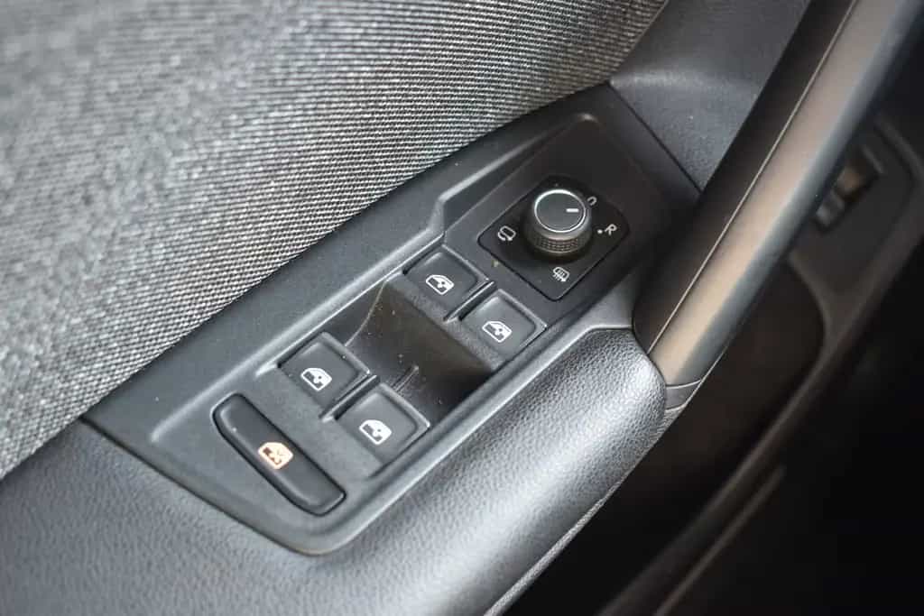 Seat Tarraco Xcellence 4Drive/AHK/360°/7-Sitzer 06/2020-photo-13