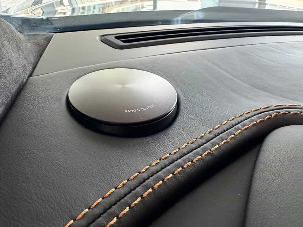 Aston Martin Vanquish S Ultimate 1 OF 175 06/2019-photo-5