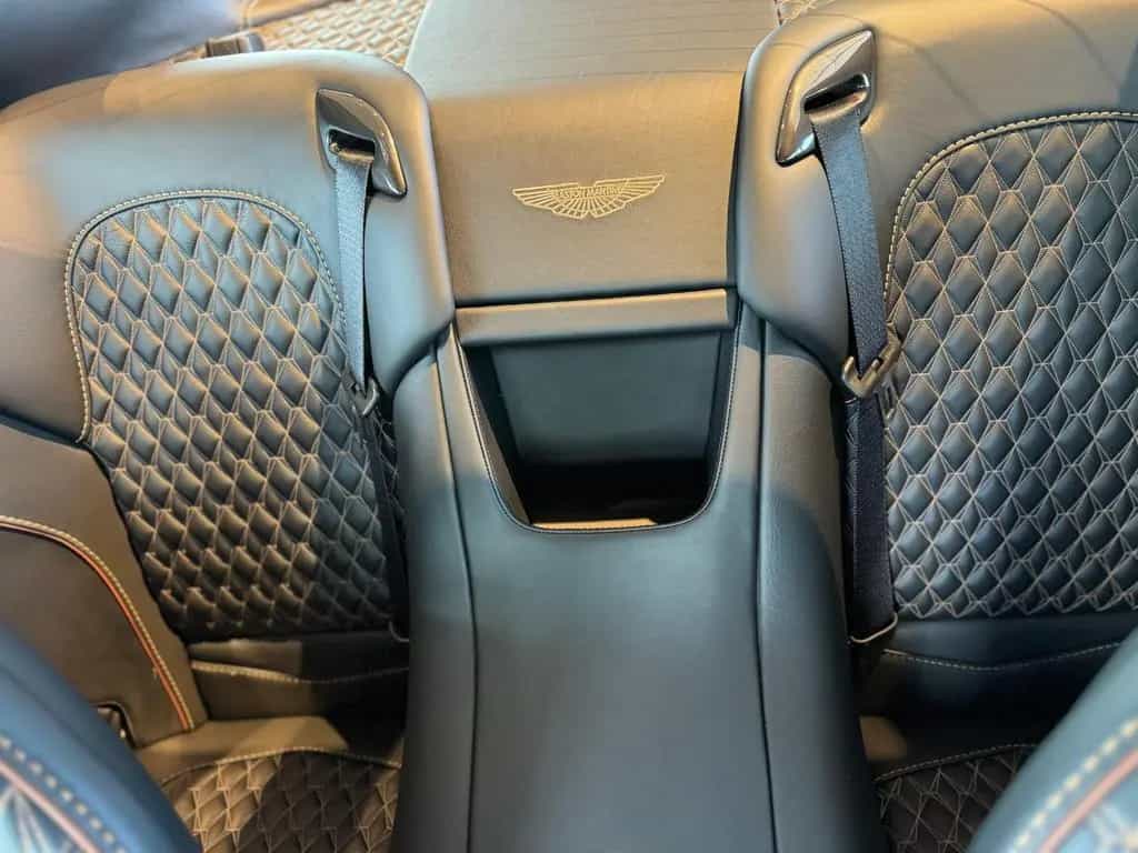 Aston Martin Vanquish S Ultimate 1 OF 175 06/2019-photo-6