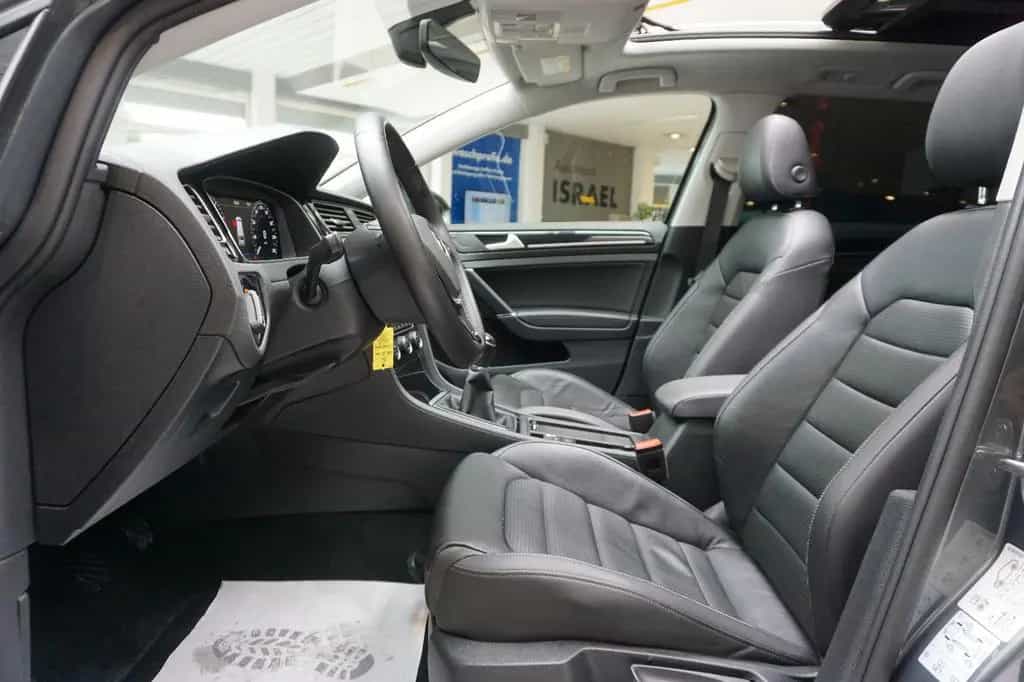 Volkswagen Golf VII Variant Highline LED, LEDER, AHZV, PDC 11/2017-photo-17