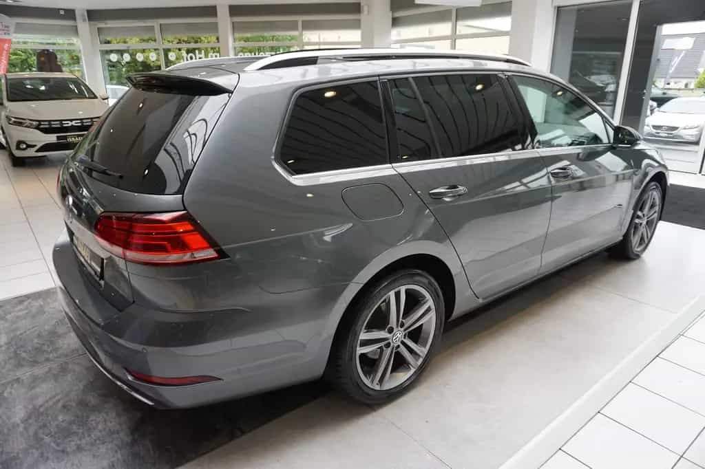 Volkswagen Golf VII Variant Highline LED, LEDER, AHZV, PDC 11/2017-photo-2