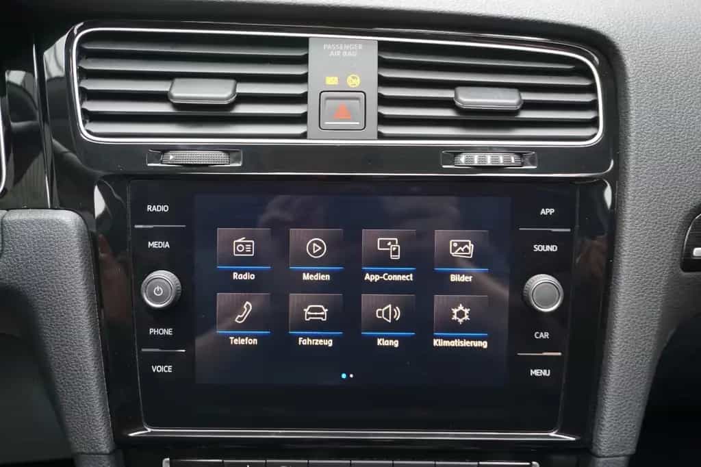 Volkswagen Golf VII Variant Highline LED, LEDER, AHZV, PDC 11/2017-photo-8