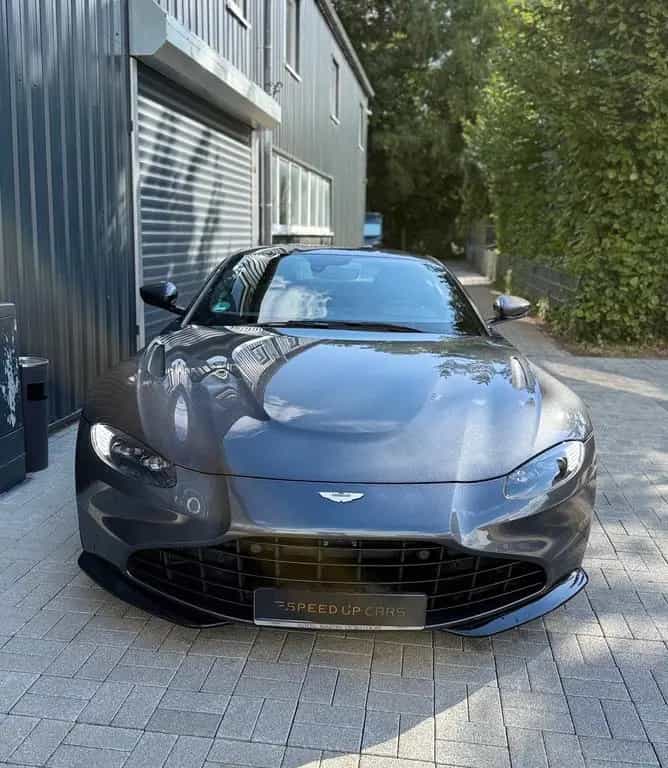 Aston Martin V8 Vantage 4.0 V8 360Kam Sport Plus Pack Carbon 08/2021-photo-5