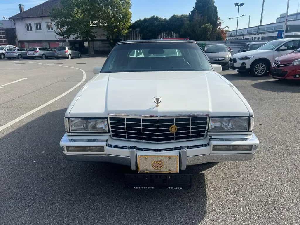 Cadillac Deville *4.9 Port Fuel Injection V8 H-Kennzeichen 07/1993-photo-1