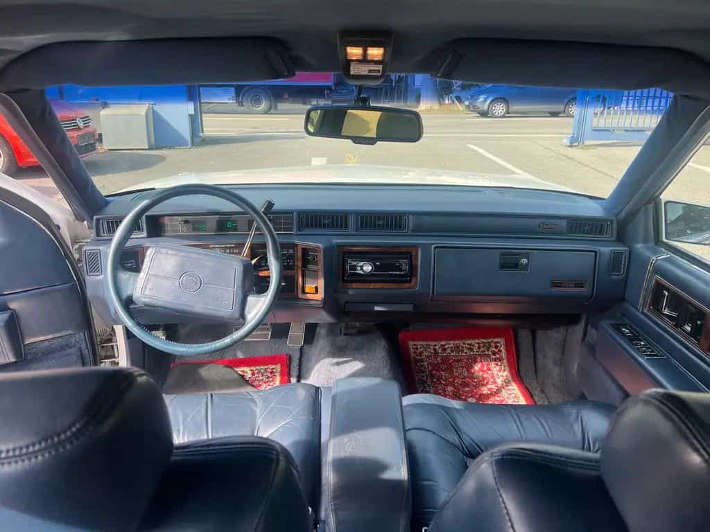 Cadillac Deville *4.9 Port Fuel Injection V8 H-Kennzeichen 07/1993-photo-15