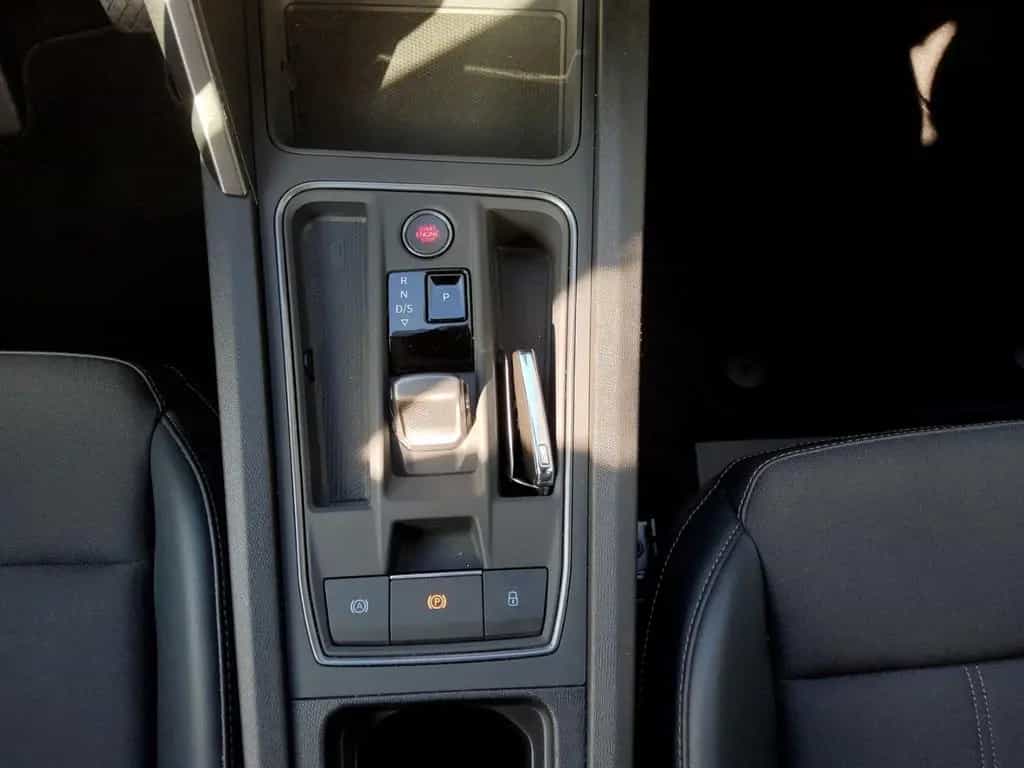 Cupra Formentor LED SHZ ACC PDC 360Grad Navi Keyless C 05/2023-photo-16
