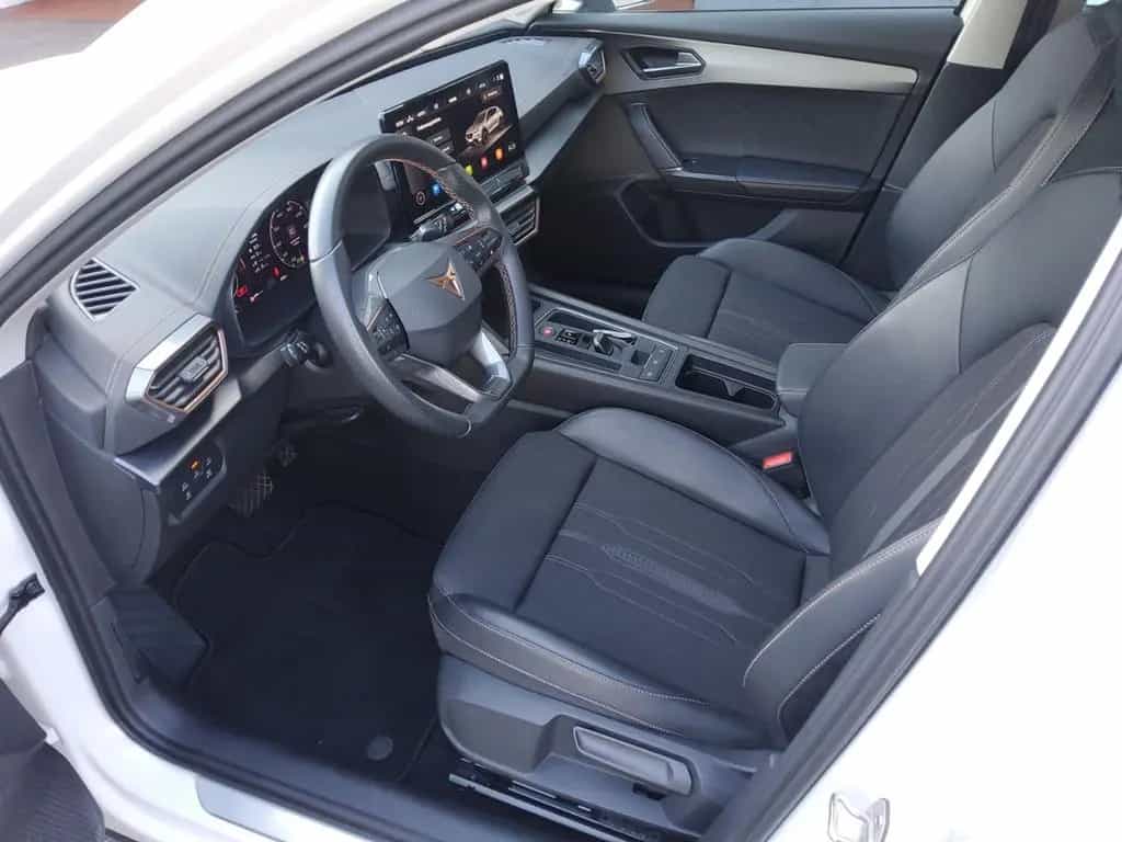 Cupra Formentor LED SHZ ACC PDC 360Grad Navi Keyless C 05/2023-photo-9
