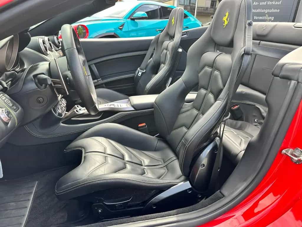 Ferrari California 4.3 V8 Edition30 *Racingsitze*9000Km* 02/2012-photo-17