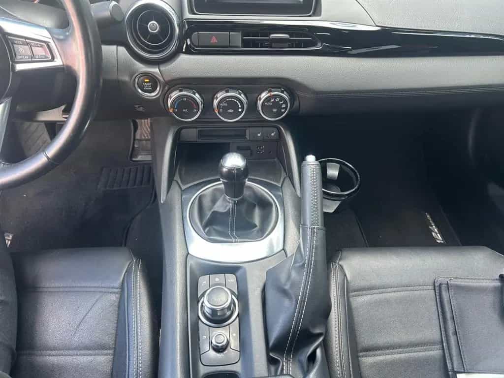 Fiat 124 Spider Lusso 1.4 MultiAir Turbo Navi Soundsy 10/2017-photo-10